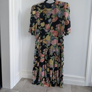 Cottagecore Vintage Albert Nipon silk dress 1980s